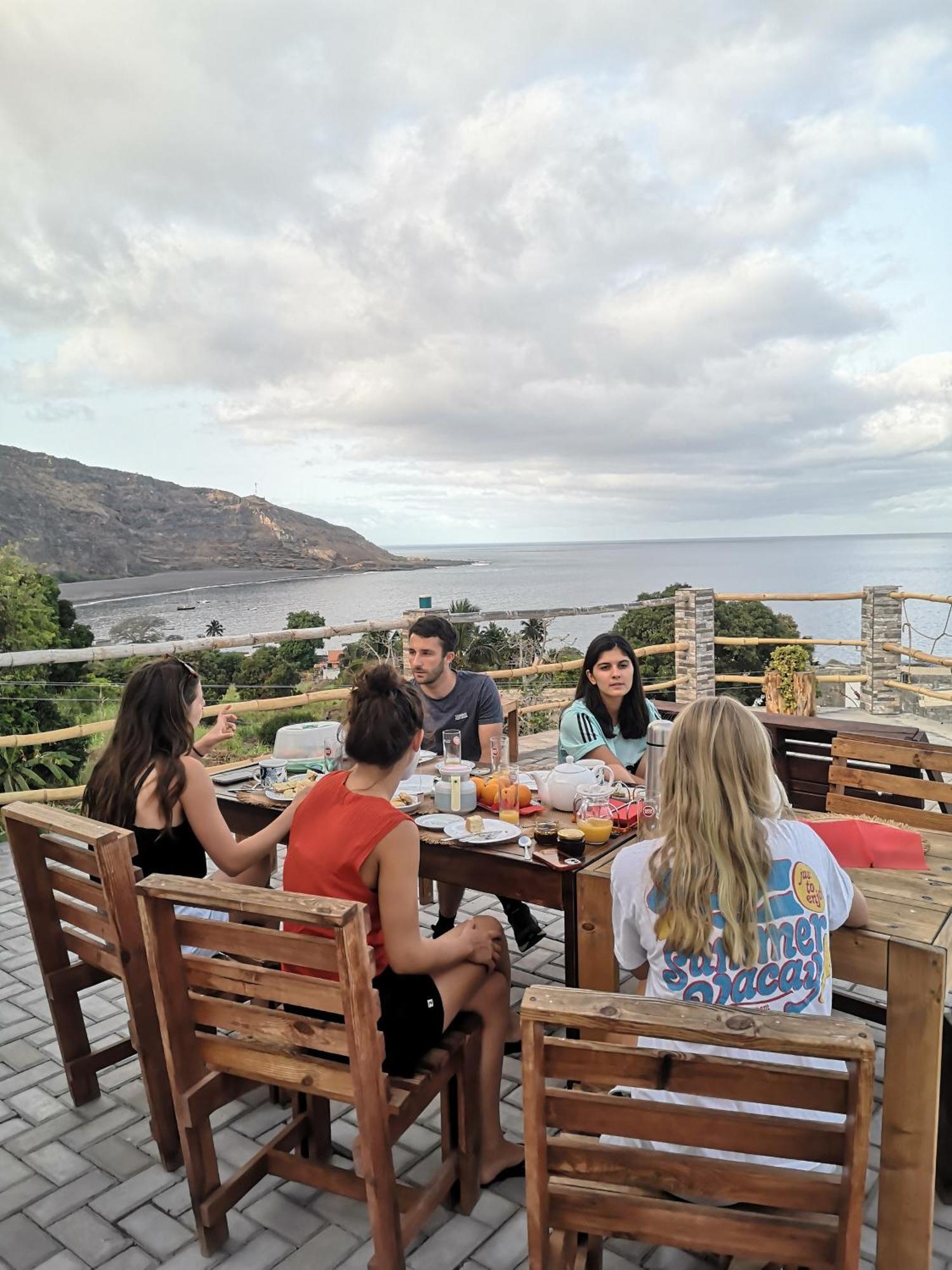 Kaza Ladera Bed & Breakfast Seladinha Екстериор снимка