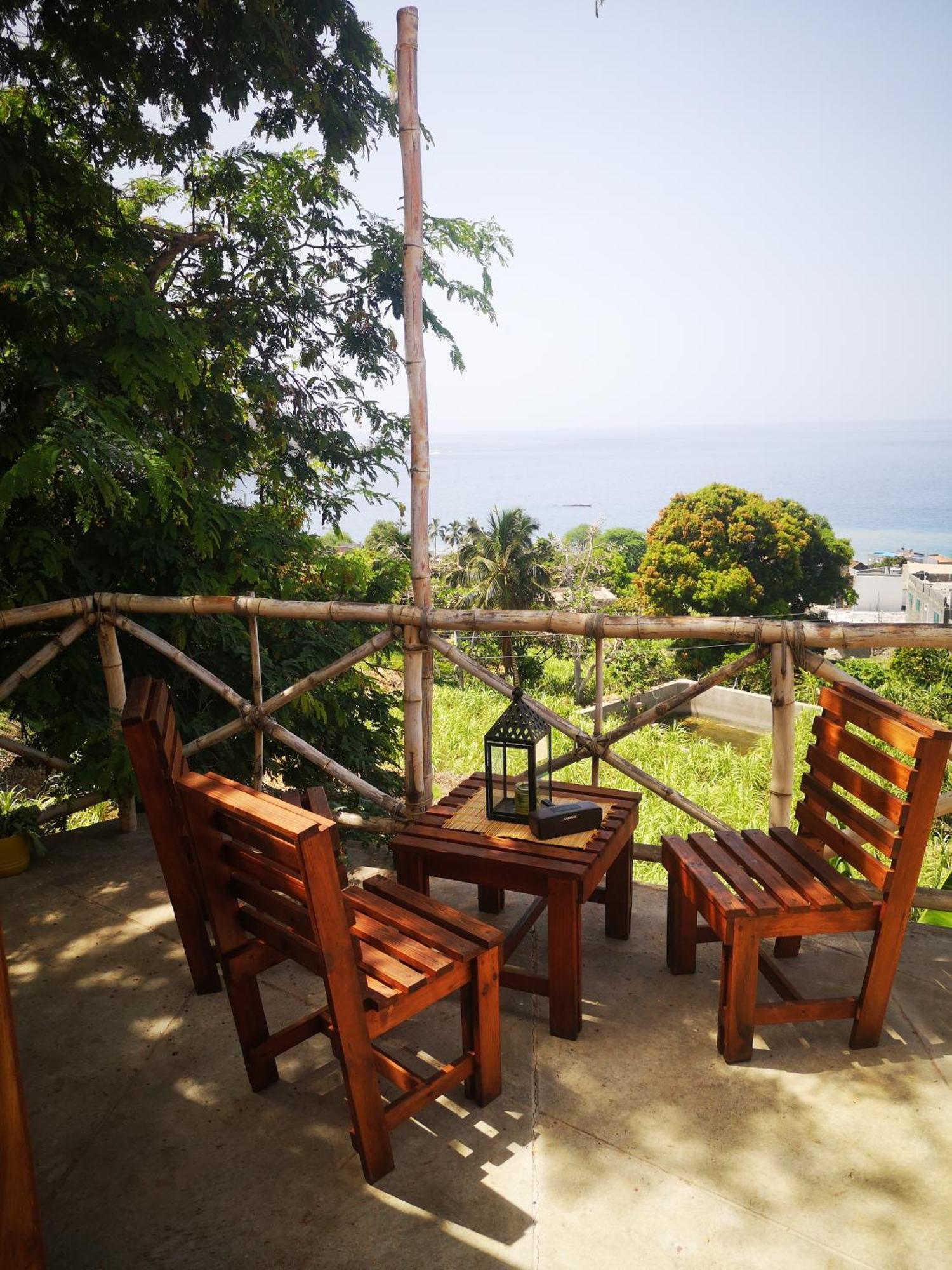 Kaza Ladera Bed & Breakfast Seladinha Екстериор снимка