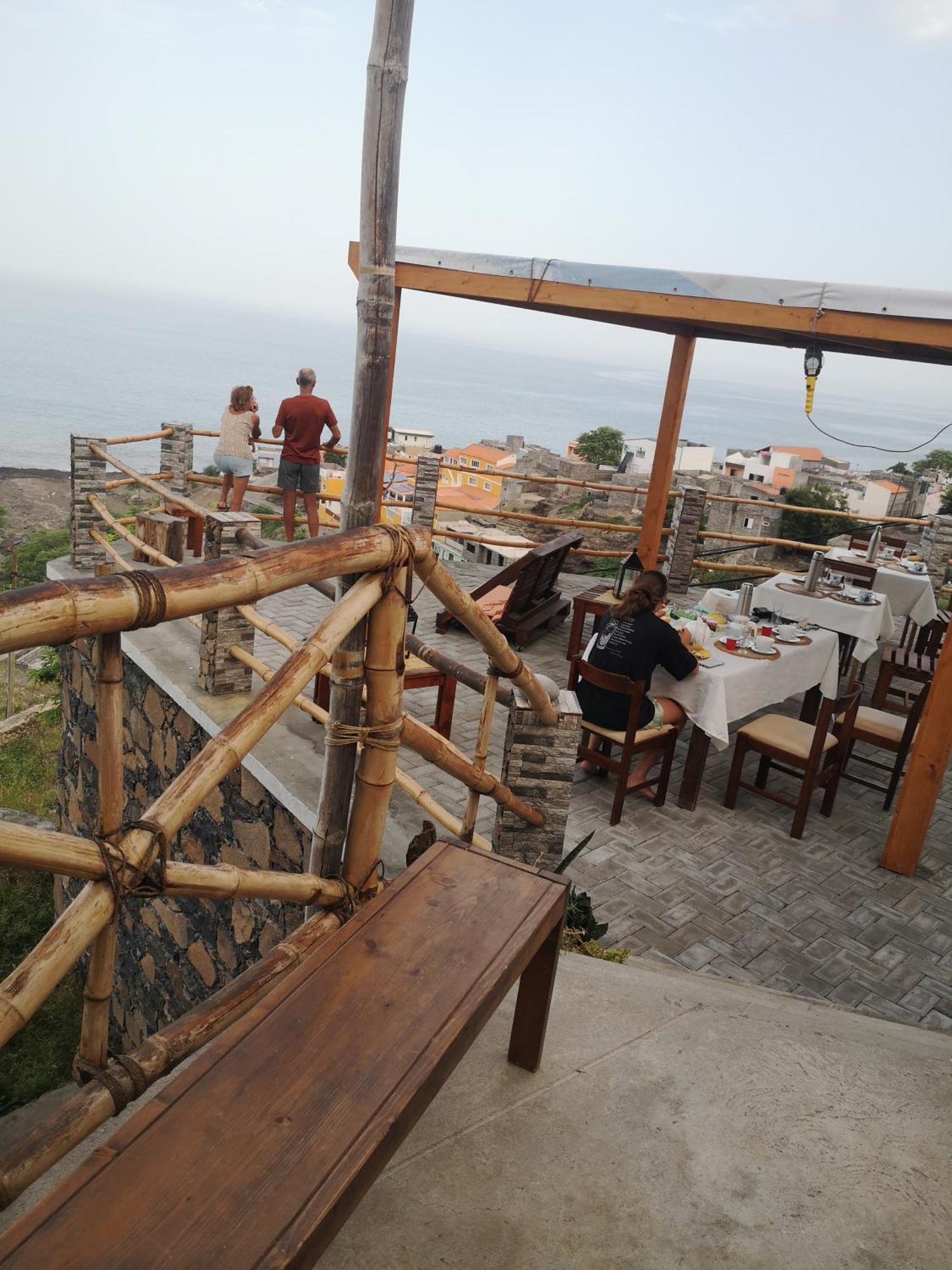 Kaza Ladera Bed & Breakfast Seladinha Екстериор снимка